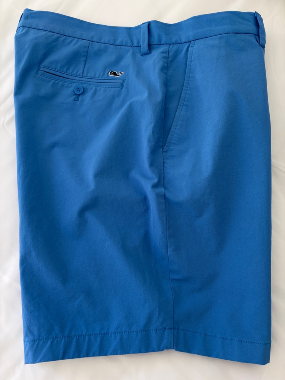 Vineyard Vines Performance Shorts  Vibrant Blue Shorts EUC could mistake for new